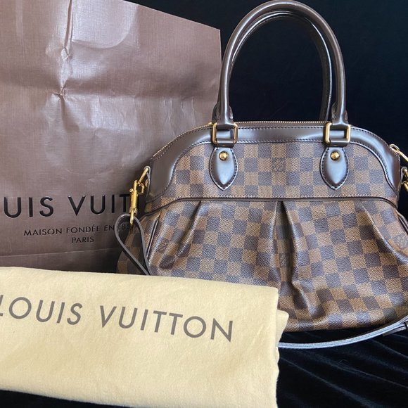 *Sold Louis Vuitton Damier Ebene Trevi (PM) - Picture 2 of 16